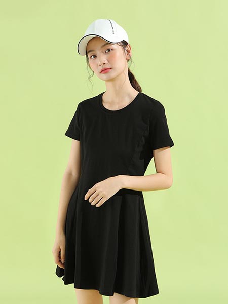 米子旗女装品牌2020春夏显瘦纯色黑色连衣裙
