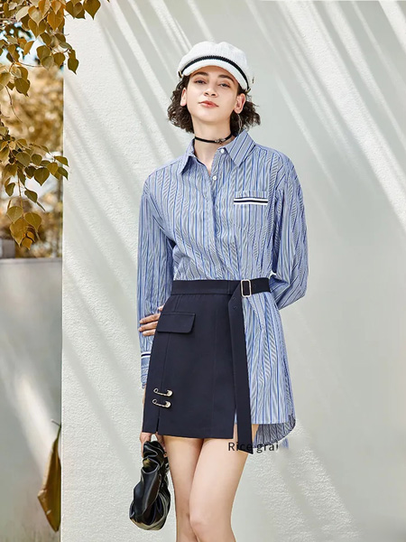 秋熠女装品牌2020秋季竖纹深蓝色衬衫拼接连衣裙