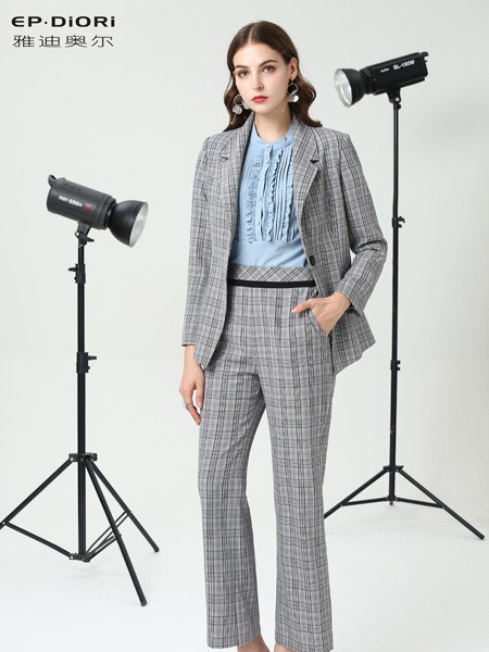 雅迪奥尔女装品牌2020春夏灰色格纹西装套装