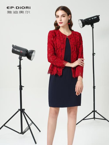 雅迪奥尔女装品牌2020春夏红色蕾丝开衫外套