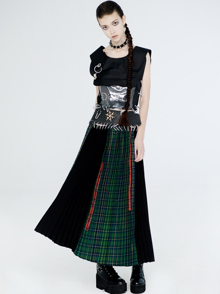 DevilBeauty女装品牌2020春夏圆领黑色手套格纹连衣裙