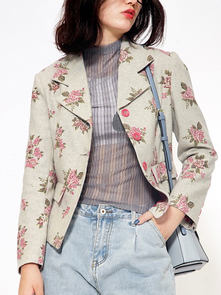 阁兰苏珊女装品牌2020秋季米色花朵印花短外套