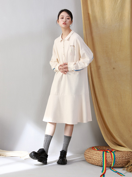 BUKHARA布卡拉女装品牌2020秋季翻领白色连衣裙