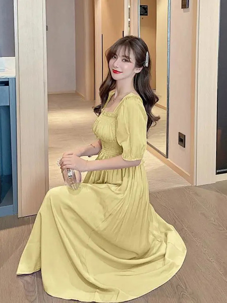 迷境女装品牌2020春夏方领黄色连衣裙