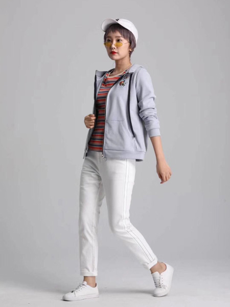 宝薇女装品牌2020春灰色外套白色长裤