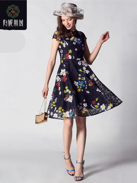 伯妮斯茵ERNIEELEN女装品牌2020春夏连衣裙--玫瑰王宫《智慧之光--波 斯艺术》