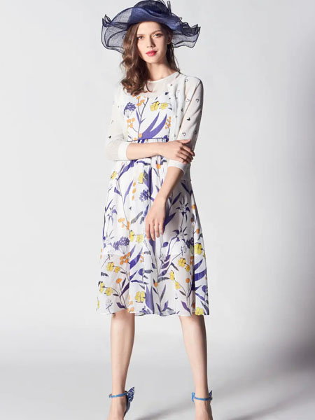 伯妮斯茵ERNIEELEN女装品牌2020春夏白色--针织衫--玫瑰王宫《智慧之光--波 斯艺术》