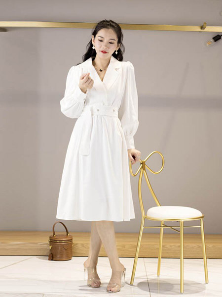范卡图女装品牌2020春夏V领收腰白色连衣裙