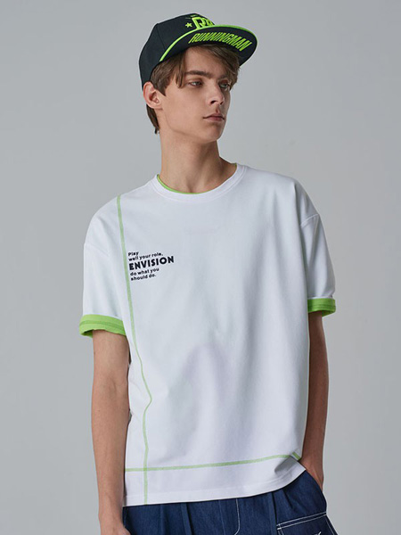 子夫男装品牌2020春夏字母白色绿边T恤