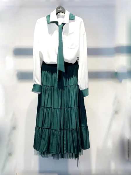 奈玛施女装品牌2020秋季青色半裙白色长袖衬衫