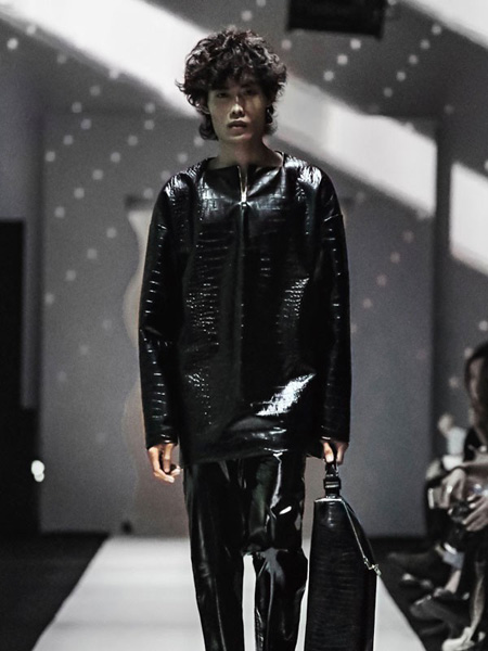 JTKZHENG男裝品牌2020春夏黑色皮面西裝套裝