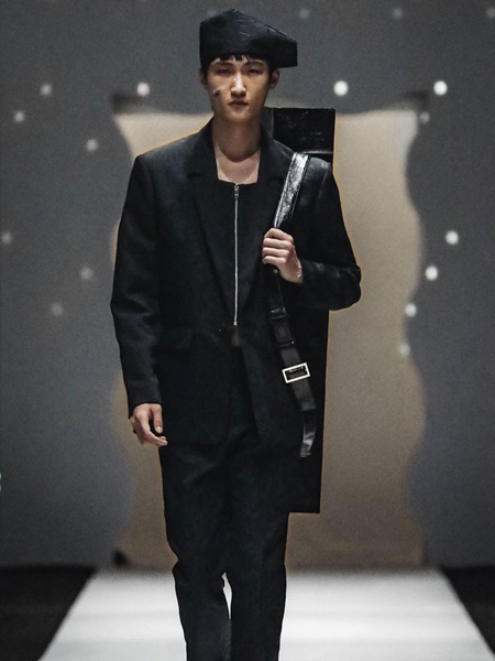 JTKZHENG男装品牌2020春夏黑色西装套装