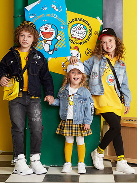 青蛙王子童装品牌2020秋季黄色长款卫衣