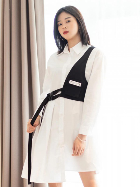 MIYU女装品牌2020秋季翻领白色收腰连衣裙
