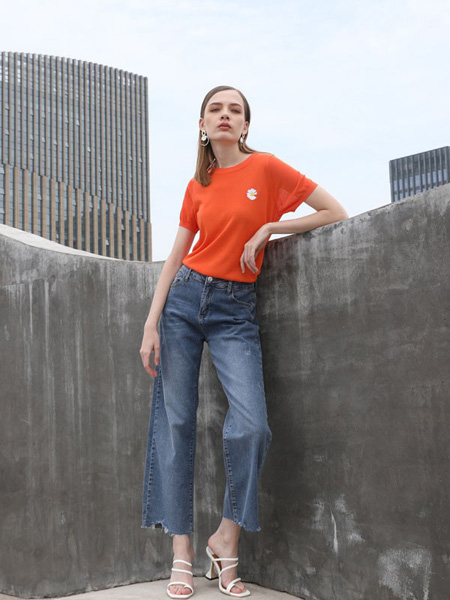 吉米赛欧女装品牌2020春夏圆领橙色T恤