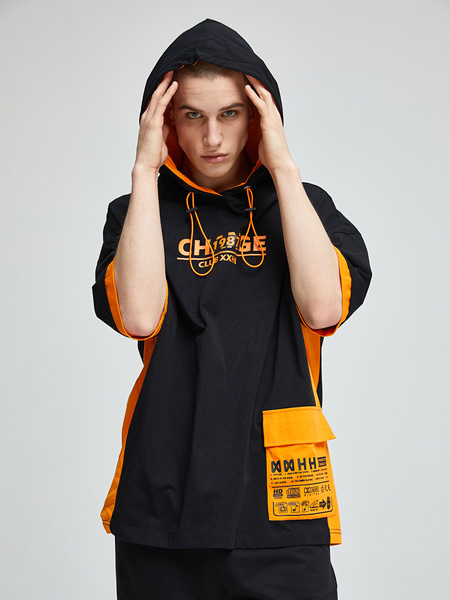 CLUBXXHH潮牌品牌2020春夏橙色字體連帽T恤