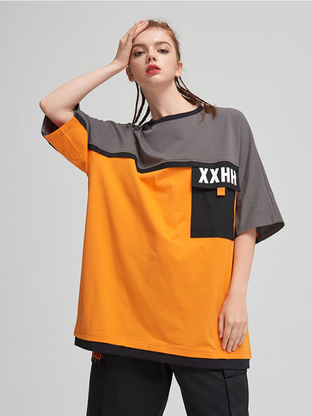 CLUBXXHH潮牌品牌2020春夏圆领橙色T恤字母