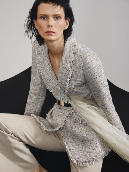 锡瑅M.HITI女装品牌2020秋冬灰色皮带收腰外套