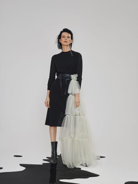 锡瑅M.HITI女装品牌2020秋冬皮带收腰黑色连衣裙