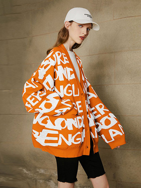 DFVC女装品牌2020秋季字母橙色外套