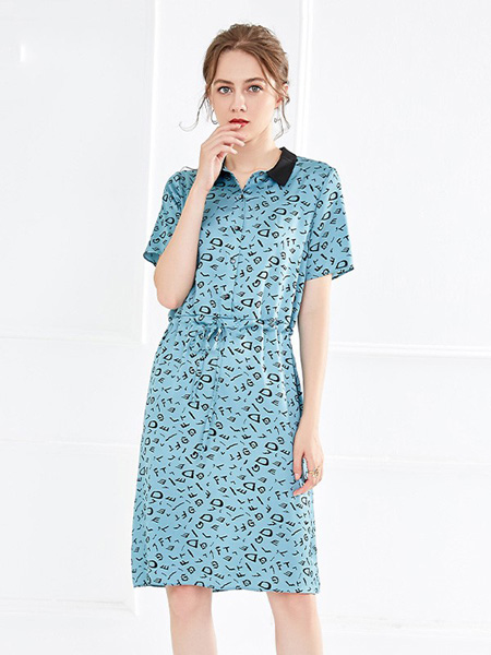 李红国际女装品牌2020春夏蓝色连衣裙修身