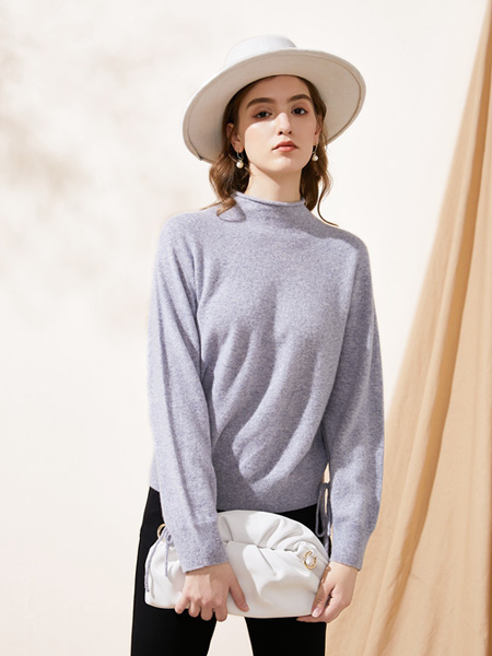 CHICHY女装品牌2020秋冬季灰色针织衫