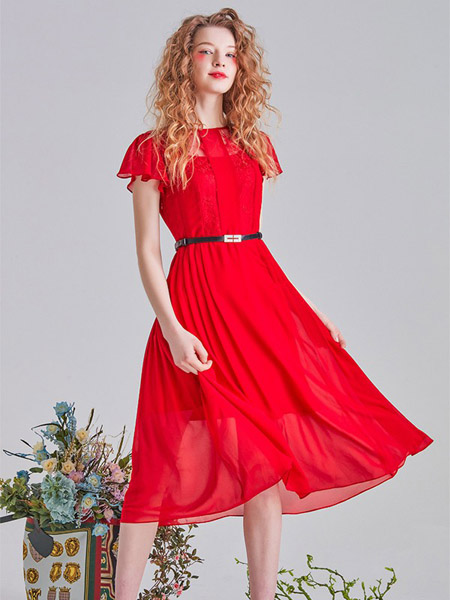 伊纱贝莲女装品牌2020春夏皮带收腰大红色连衣裙