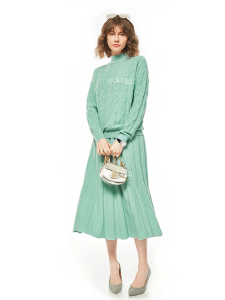 嘉禾利莎女装品牌2020秋季绿色立领毛衣