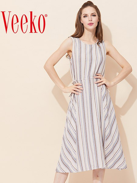 WANKO、VEEKO女装品牌2020春夏无袖条纹连衣裙