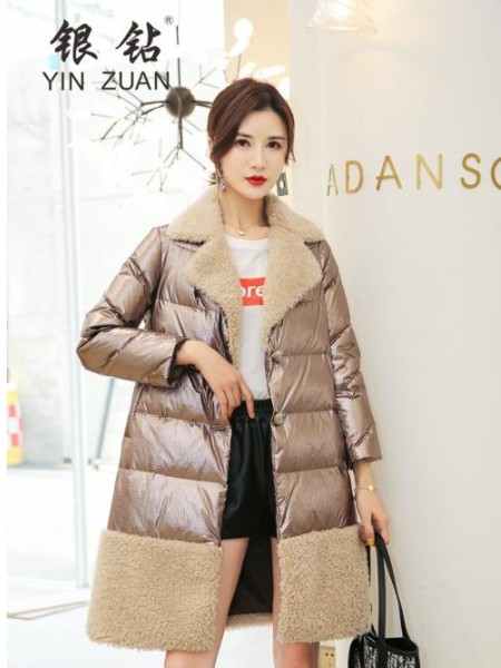 北京大码潮牌羽绒服 广州市场淘宝直播引流货源女装折扣批发