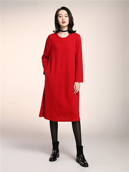 蒲 PUKKA女装品牌2020秋冬红色连衣裙