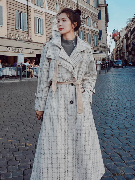 Sandro Tonali女装品牌2020秋季灰色格子束腰连衣裙