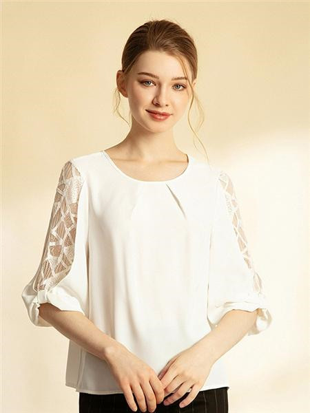 吉蒂女装品牌2020秋冬白色镂空衬衫