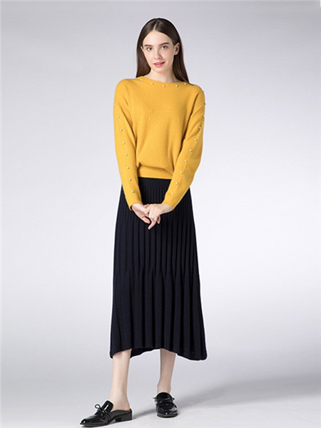 玳莎女装品牌2020秋季黑色褶纹半身裙