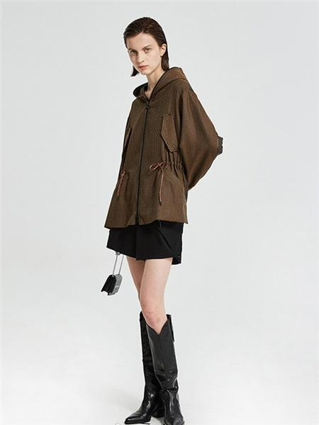 OTT女装女装品牌2020秋季褐色带帽外套