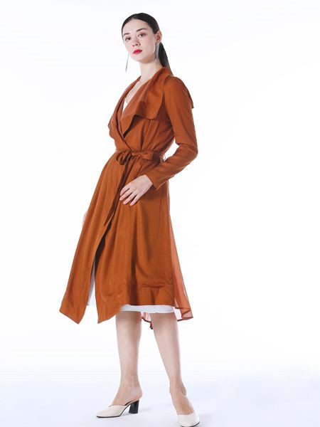 Vesper Lynd女装品牌2020秋冬时尚褐色束腰外套
