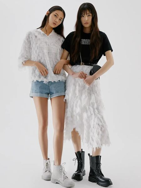 ID女装品牌2020春夏雪纺白色时尚套装