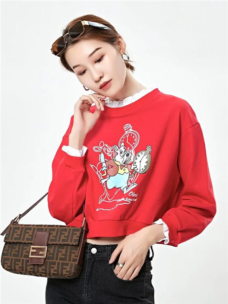 二号街角女装品牌2020秋冬红色刺绣针织衫
