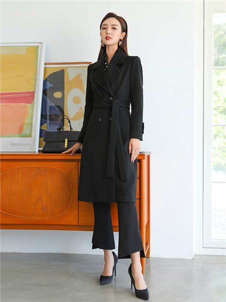 艾尚臣女装品牌2020秋冬束腰黑了立领长款外套