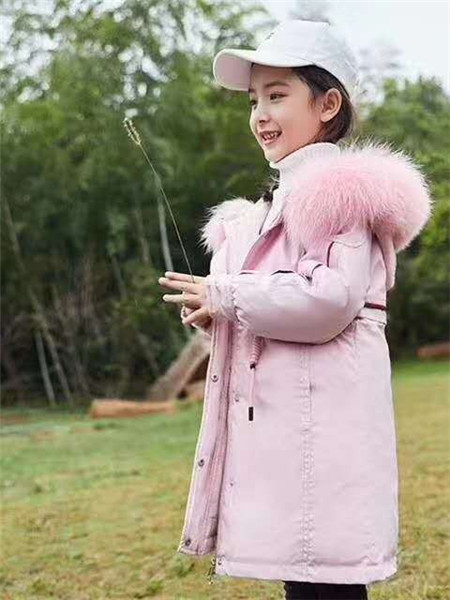 宾果童话童装品牌2020秋冬粉色可爱棉衣