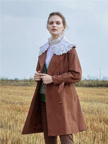 木茜格MUSIG女装品牌2020秋季褐色复古外套