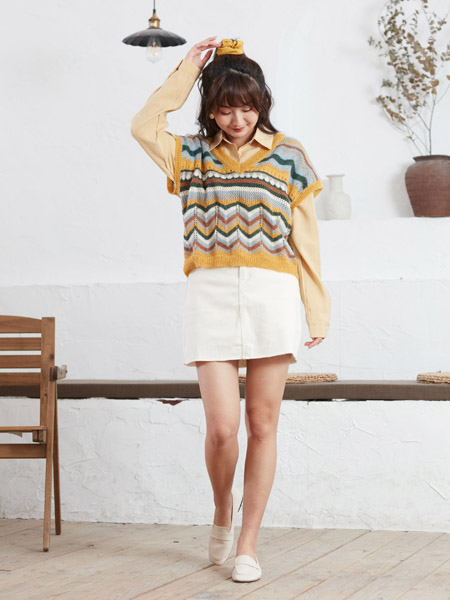 描刻（miaoke）女装品牌2020秋冬条纹毛衣