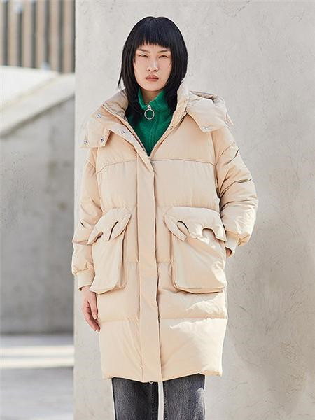 艾莱依女装品牌2020秋冬卡其色韩版外套