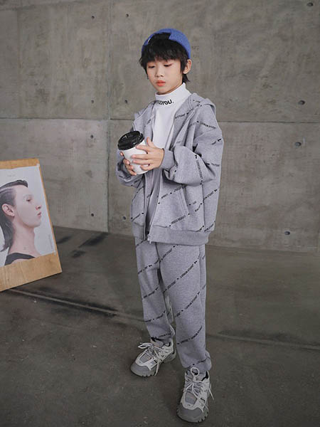 HohTot童装品牌2020秋冬灰色外套