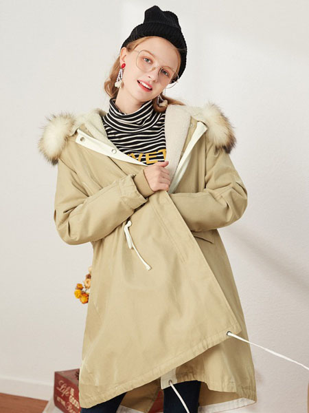 菲妮尔女装品牌2020秋冬外套