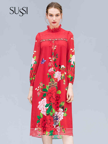 古色女装品牌2020秋冬花园奇遇红色雪纺印花A型长连衣裙