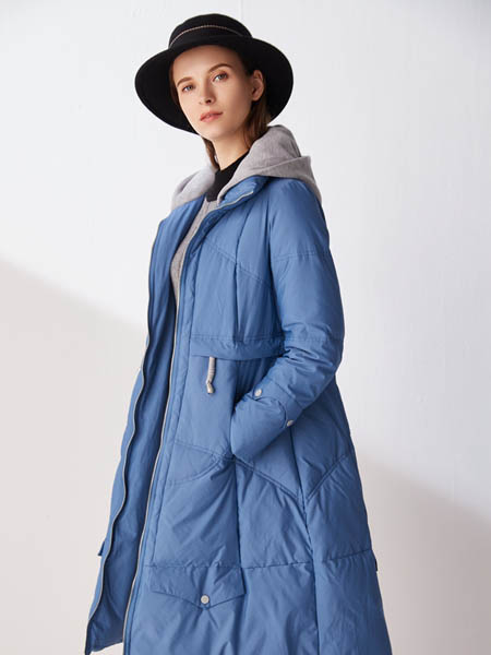 约布女装品牌2020秋冬蓝色长款大衣