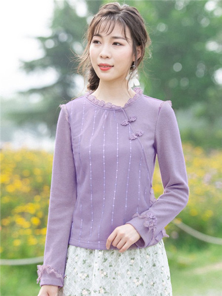 烟花烫女装品牌2020秋冬条纹紫色长袖针织上衣