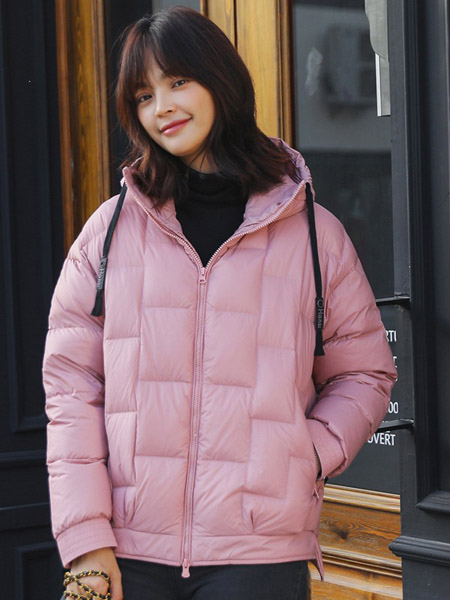 寒思羽绒羊绒品牌2020秋冬粉色羽绒外套