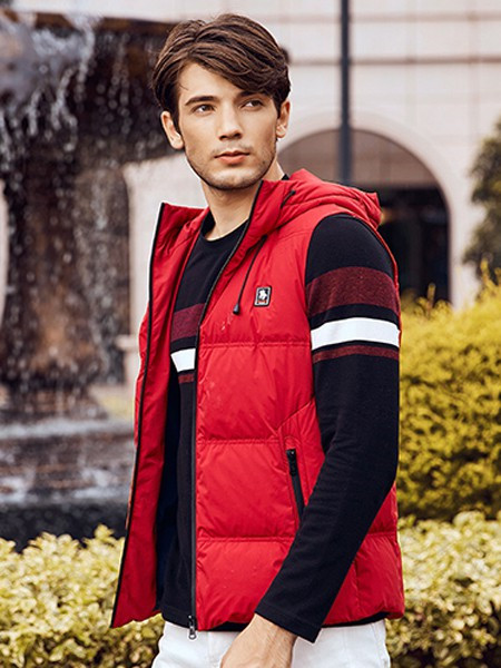 保羅·西蒙男裝品牌2020秋季無袖紅色連帽馬甲